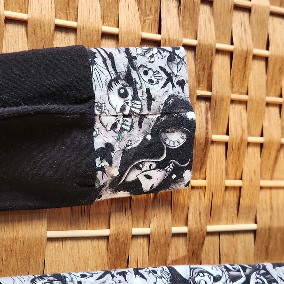 HALLOWEEN, Goth, Tim Burton, Corpes Bride, Cowl Neck Long Sleeve Shirt Sz L - Picture 4 of 12